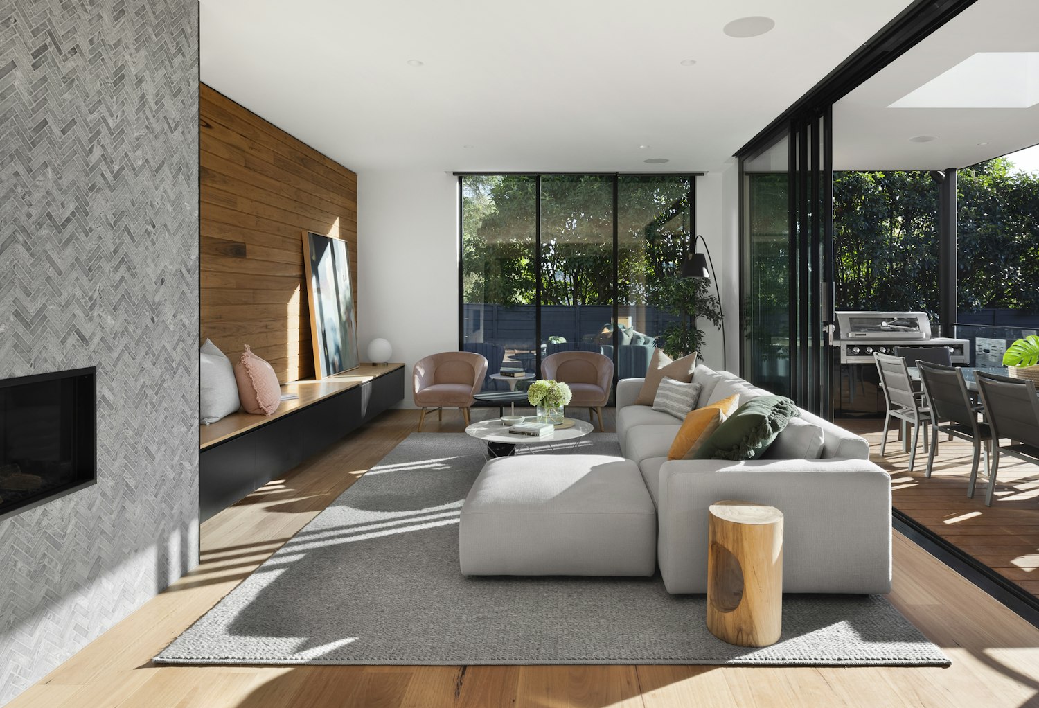Indoor-outdoor great room